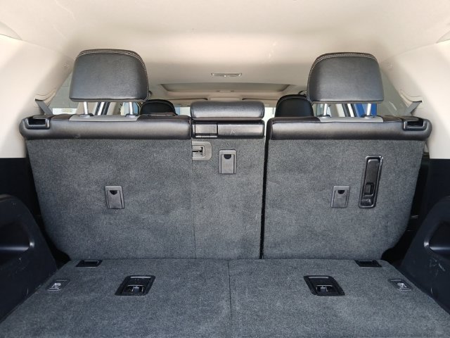 Used 2023 Toyota 4Runner SR5 Premium w/ Moonroof Package RWD image 5