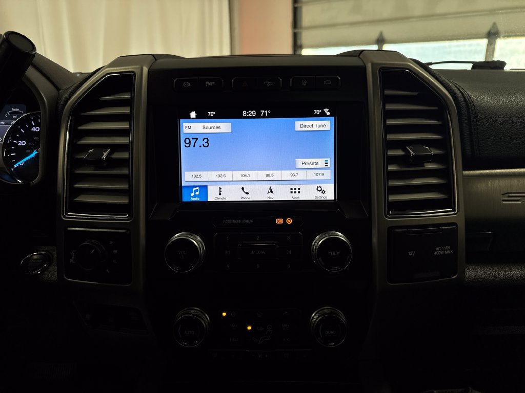 Certified 2019 Ford F350 Platinum w/ Platinum Ultimate Package AWD/4WD image 21