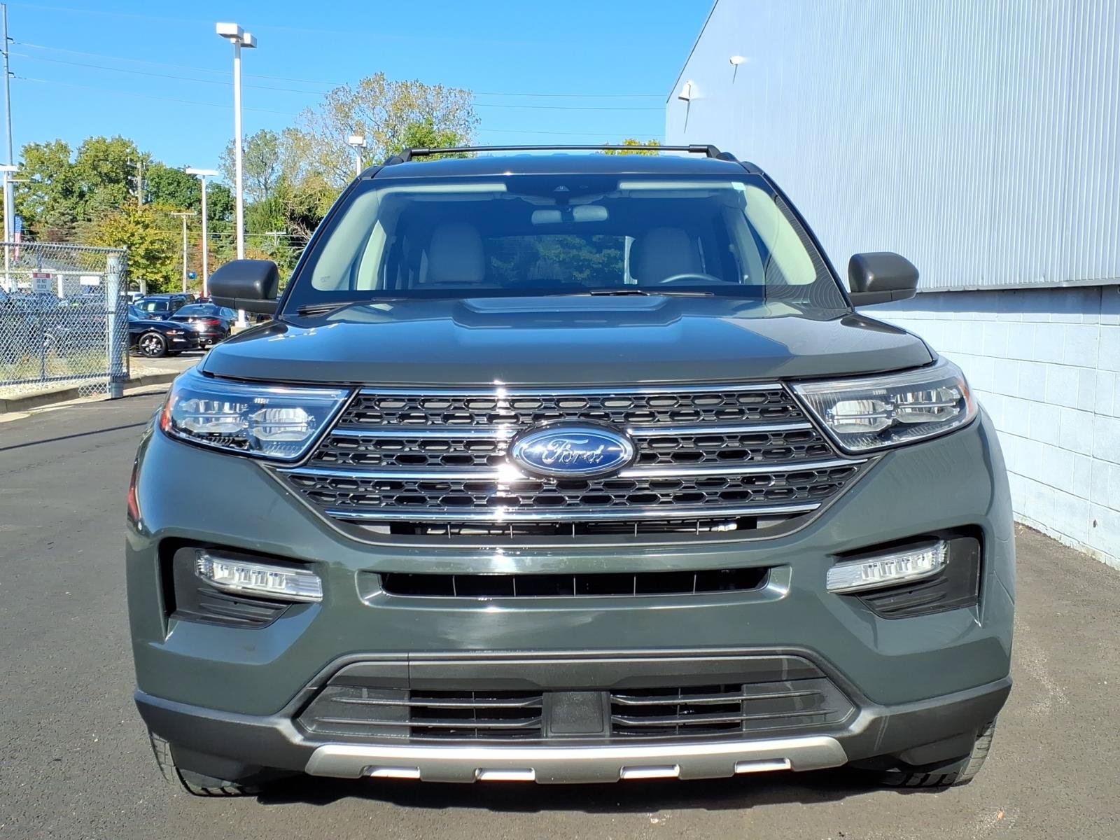 Certified 2023 Ford Explorer XLT w/ Equipment Group 202A AWD/4WD image 2
