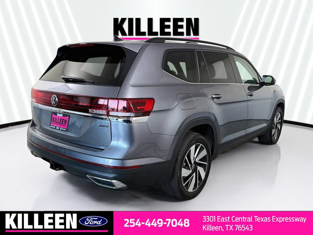 Used 2025 Volkswagen Atlas SE AWD/4WD image 8