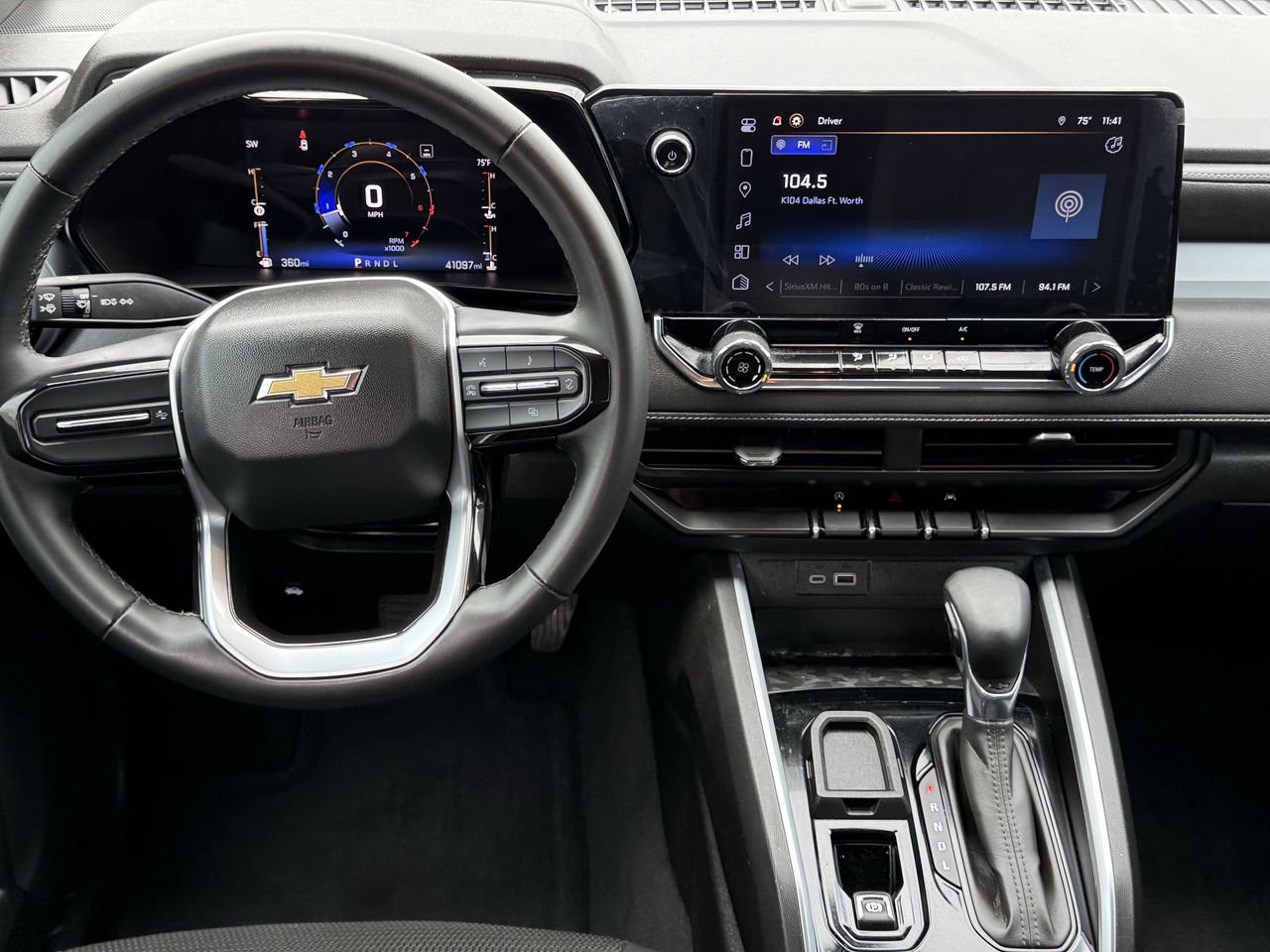 Used 2023 Chevrolet Colorado LT image 11