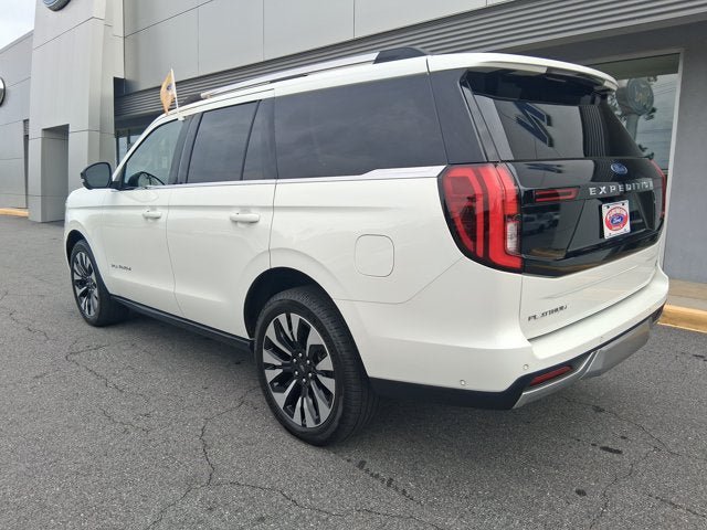 Certified 2025 Ford Expedition Platinum w/ Driver's Package AWD/4WD image 8