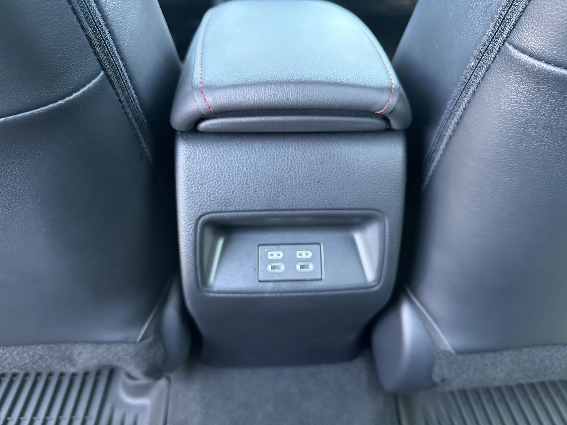 Used 2025 Toyota Corolla XSE image 4