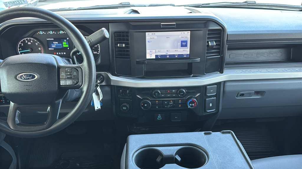 Certified 2025 Ford F250 2WD SuperCab Super Duty image 10