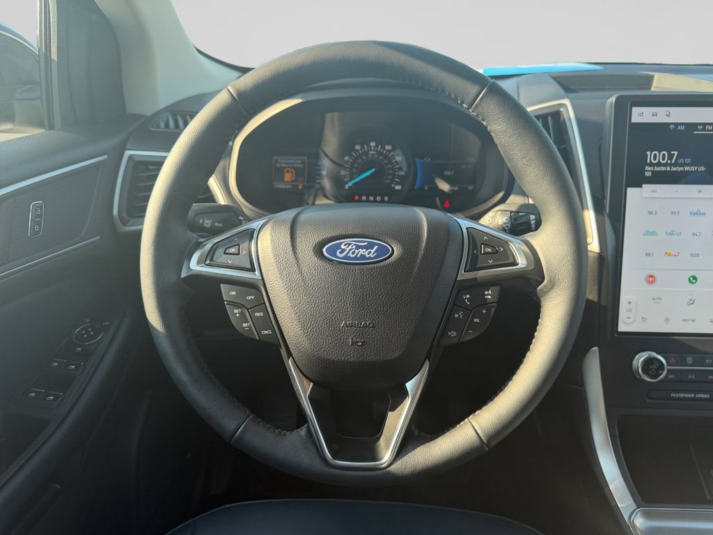 Certified 2024 Ford Edge SEL w/ Sport Appearance Package AWD/4WD image 11