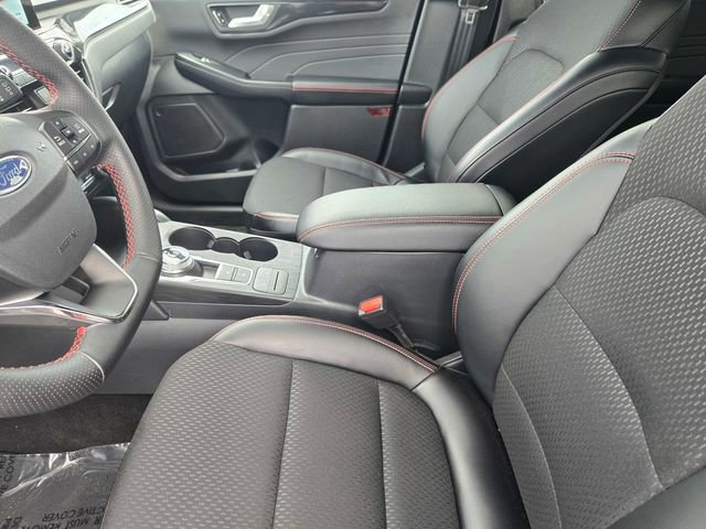 Certified 2025 Ford Escape ST-Line image 12