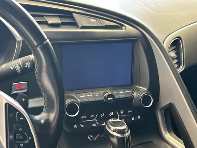 Used 2019 Chevrolet Corvette Stingray Coupe RWD image 16