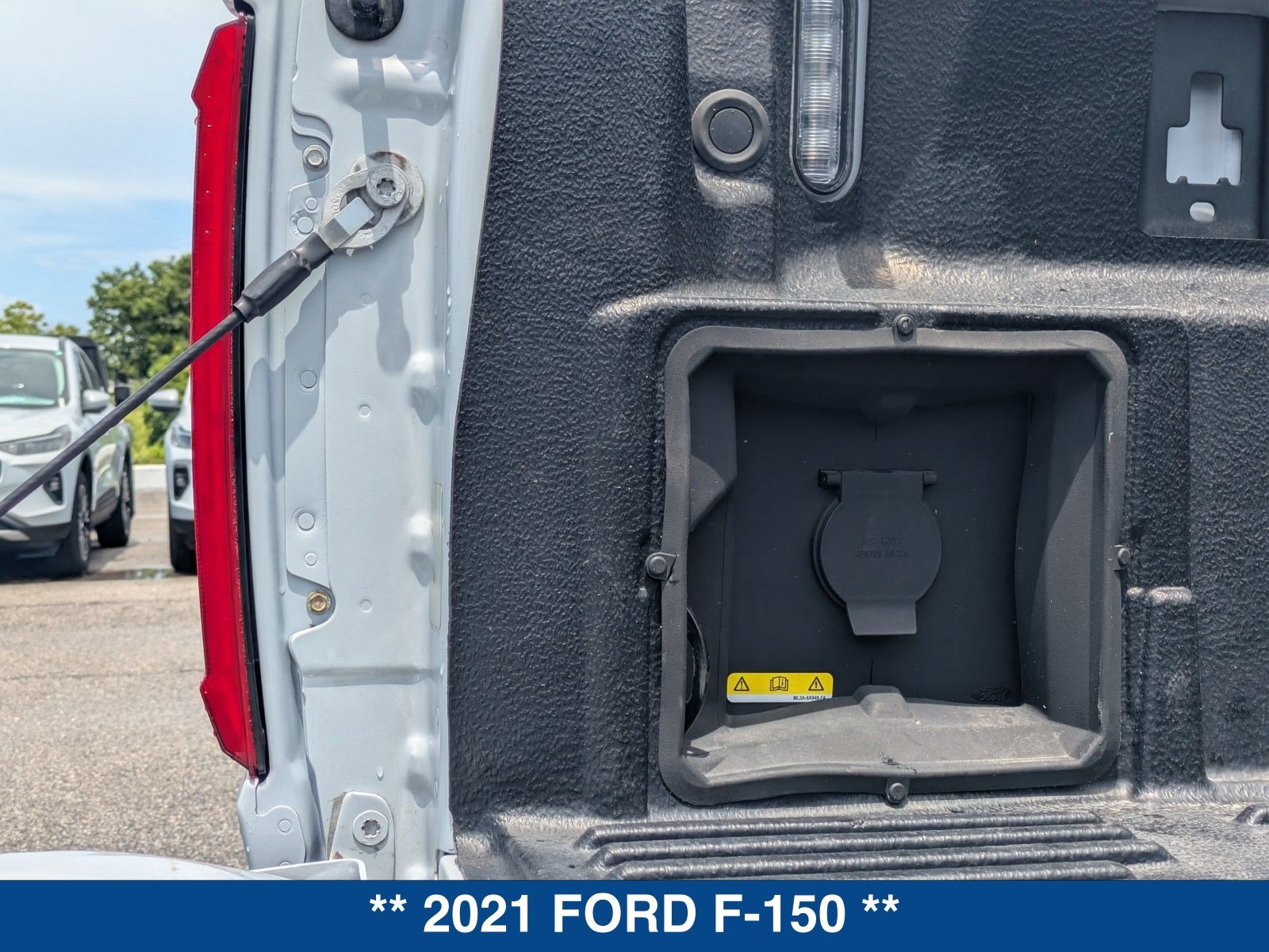 Certified 2021 Ford F150 XLT w/ Equipment Group 302A High AWD/4WD image 15