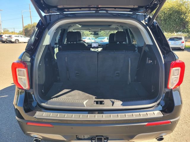 Certified 2022 Ford Explorer XLT w/ Equipment Group 202A image 8