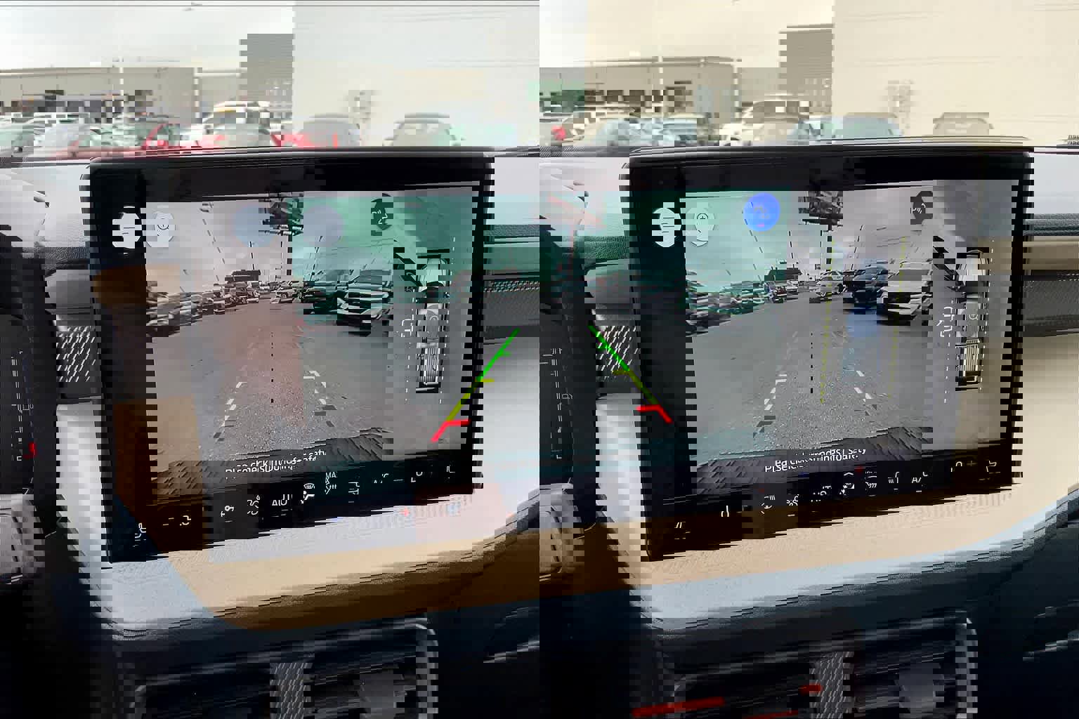 Certified 2025 Ford Maverick Lariat w/ 4K Tow Package image 26