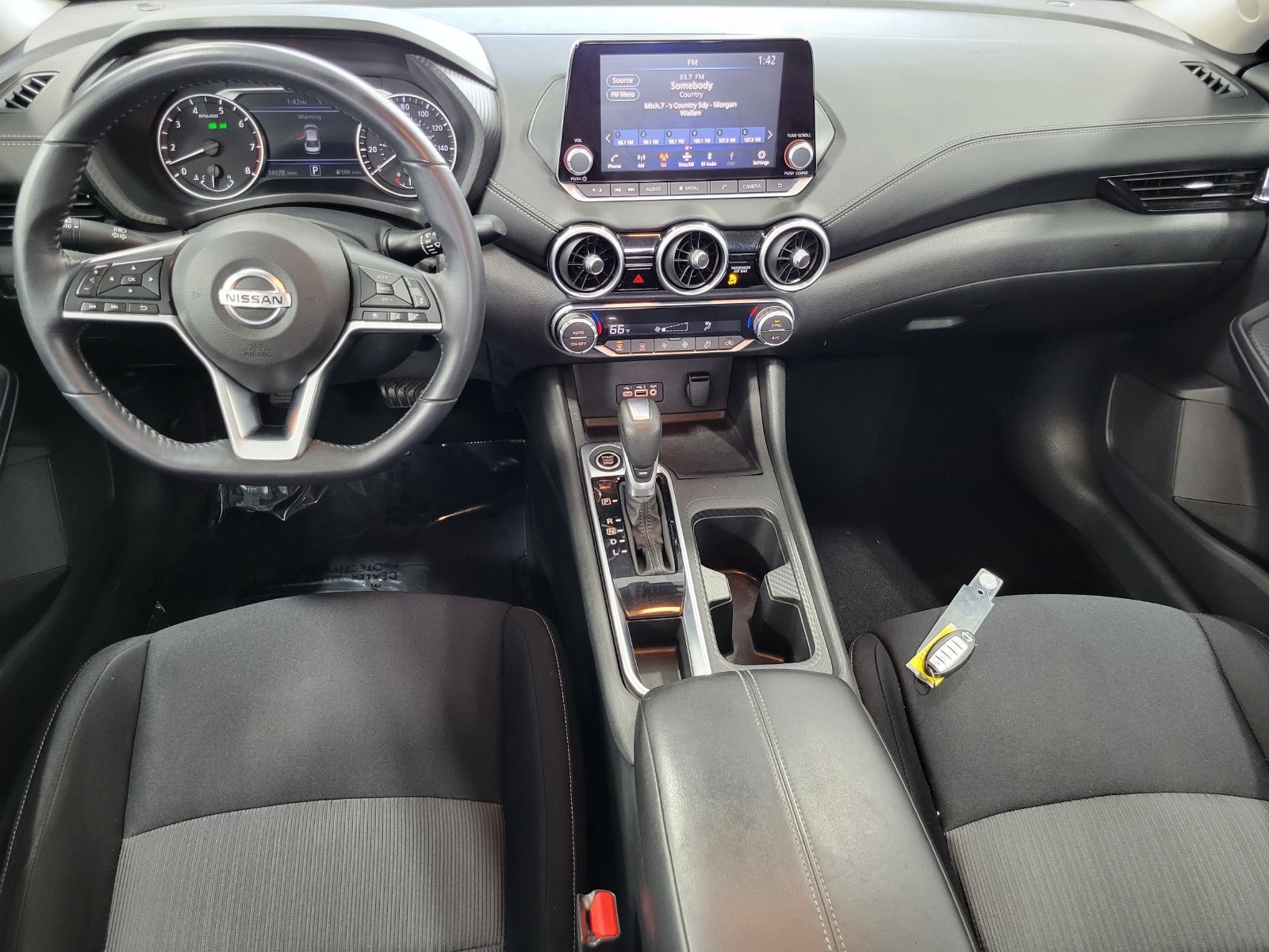 Used 2021 Nissan Sentra SV FWD image 27