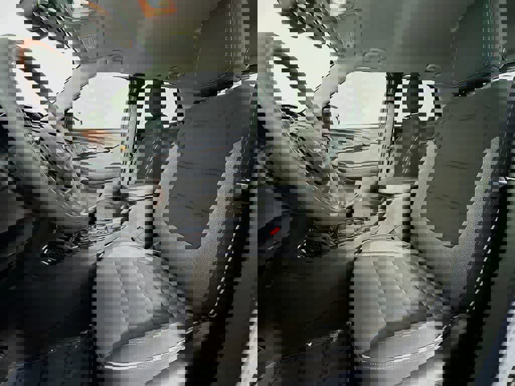 Used 2022 Chevrolet TrailBlazer LT w/ Convenience Package image 15