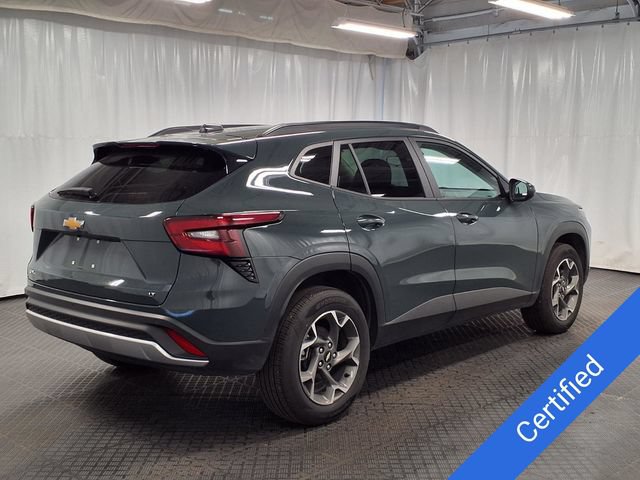 Used 2025 Chevrolet Trax LT w/ Driver Confidence Package FWD image 25