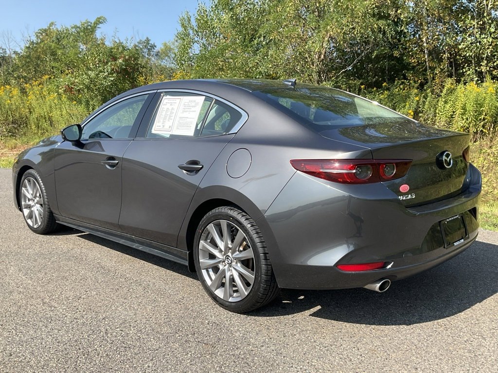 Used 2019 MAZDA MAZDA3 Premium image 27