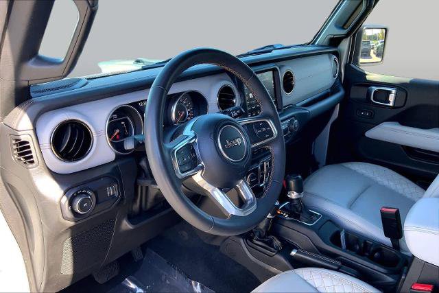 Used 2023 Jeep Wrangler Unlimited Sahara AWD/4WD image 18