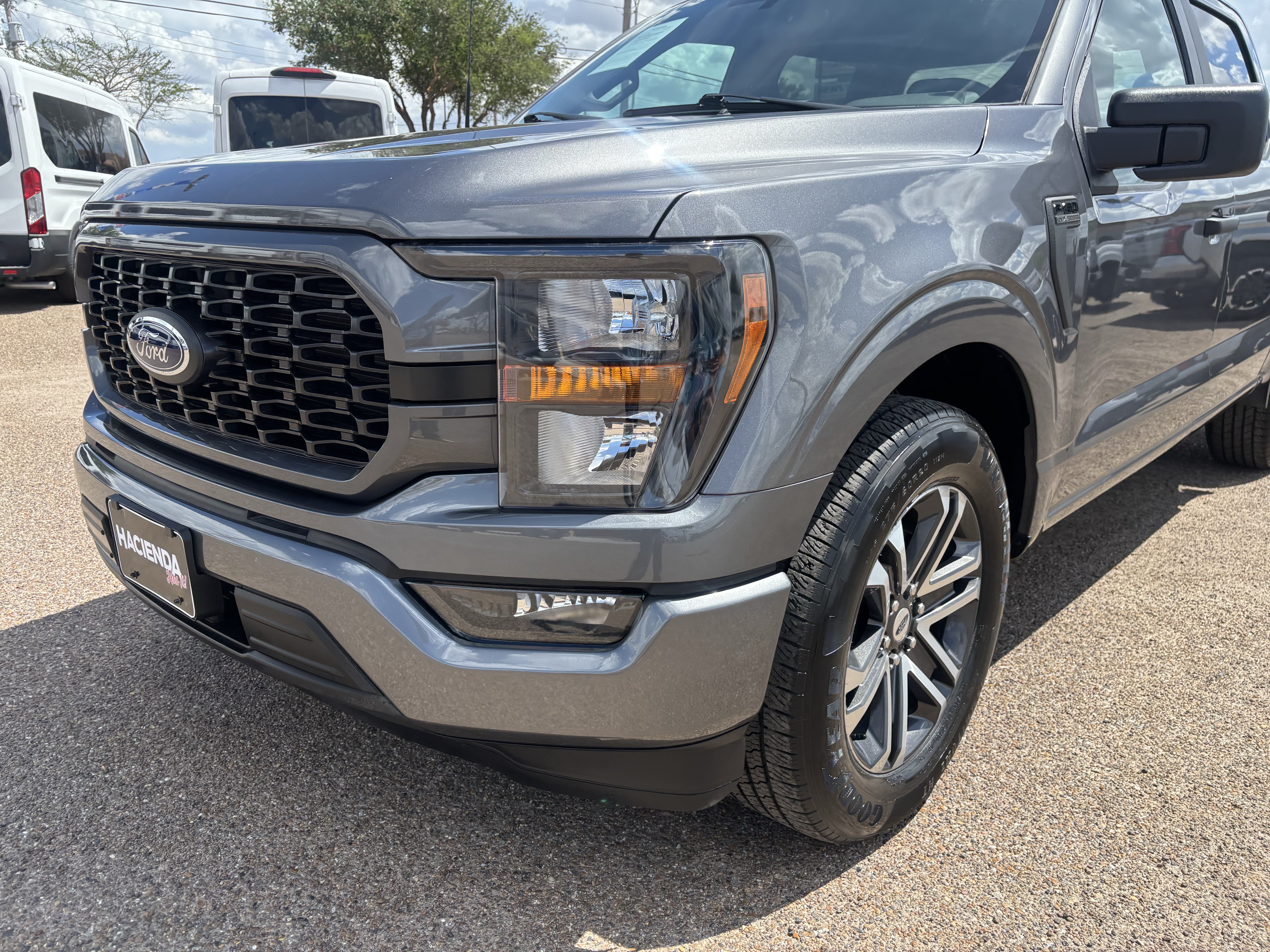 Certified 2023 Ford F150 XL w/ STX Appearance Package RWD image 7