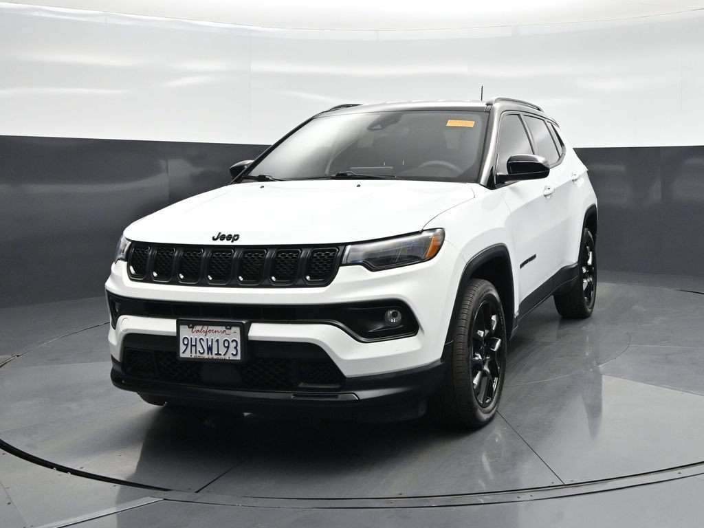 Used 2023 Jeep Compass Latitude AWD/4WD image 51