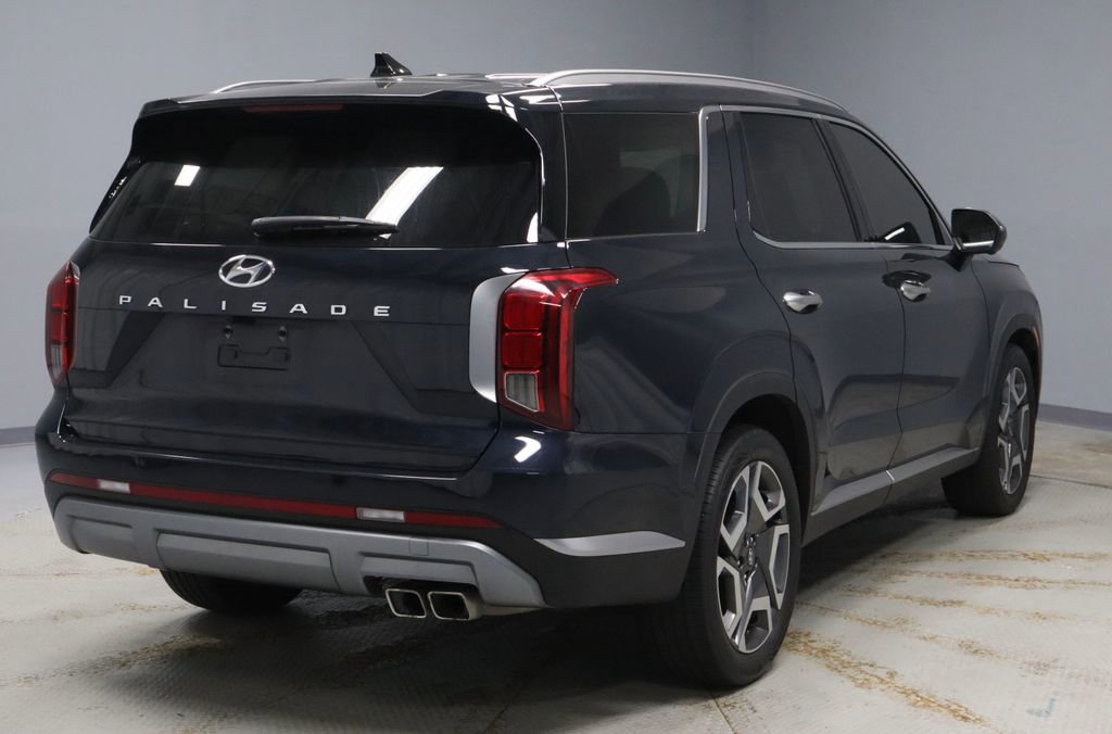 Used 2024 Hyundai Palisade SEL FWD image 12
