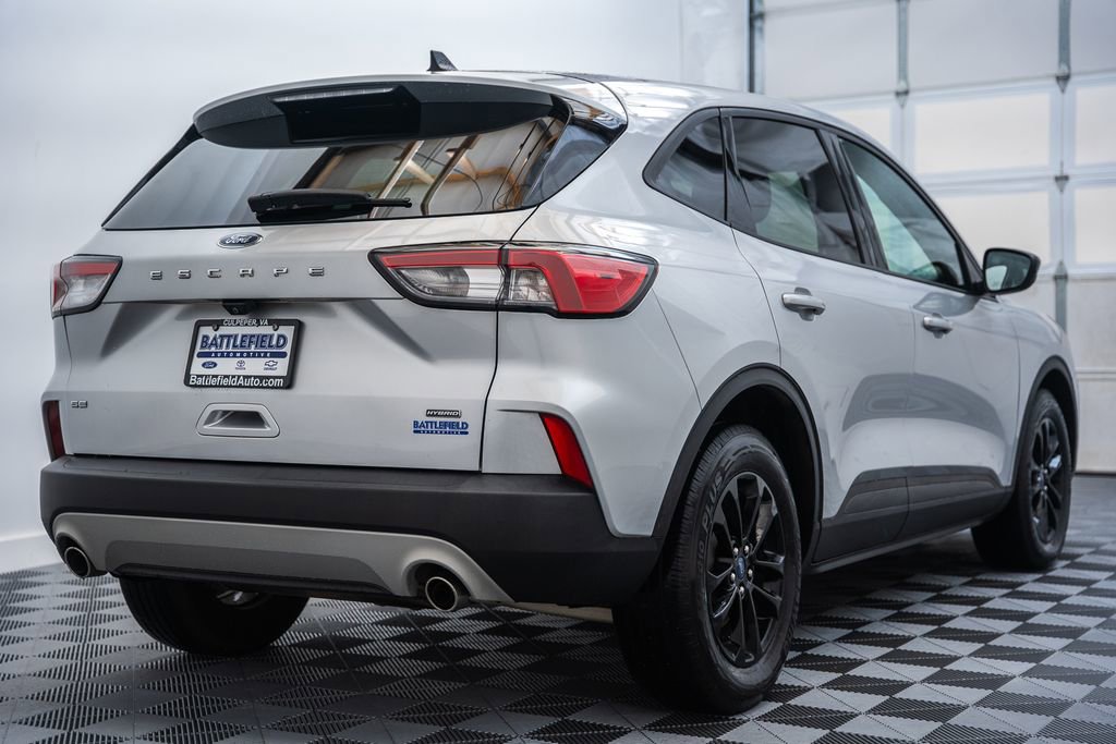 Certified 2020 Ford Escape SE Sport FWD image 5