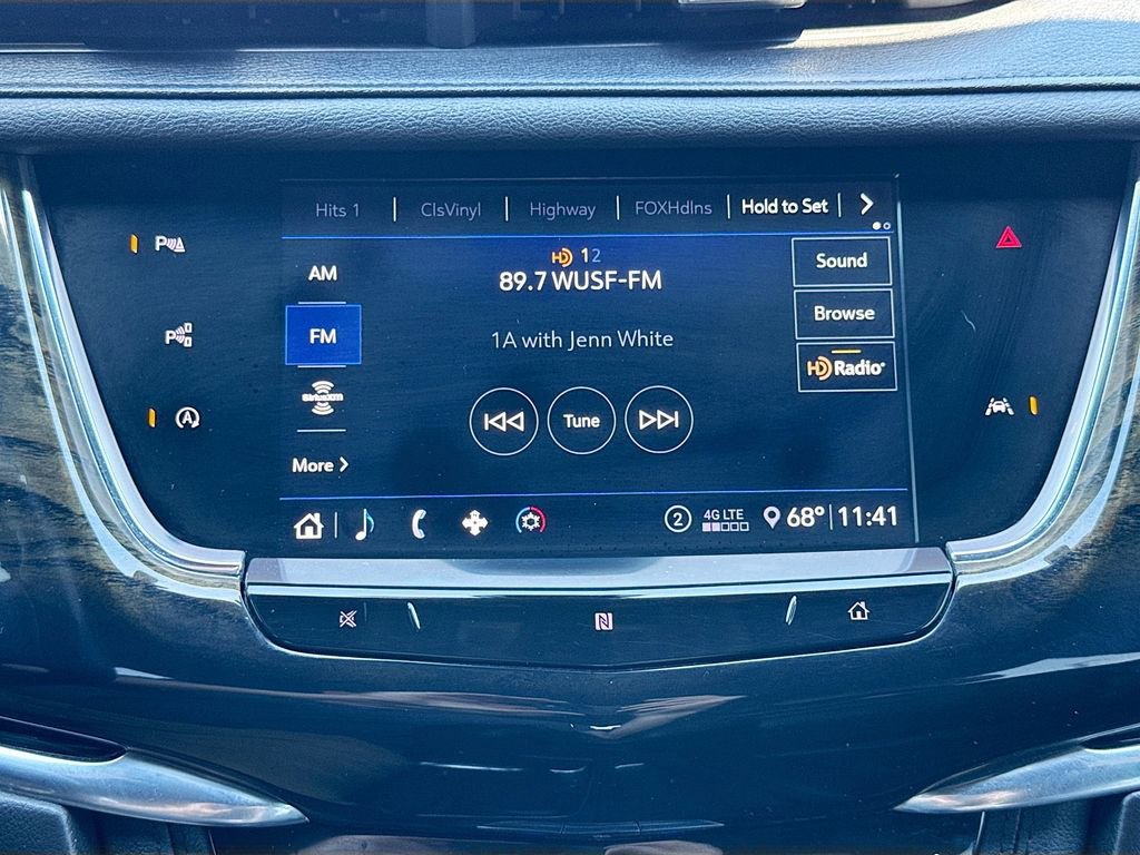 Used 2020 Cadillac XT6 Premium Luxury FWD image 17