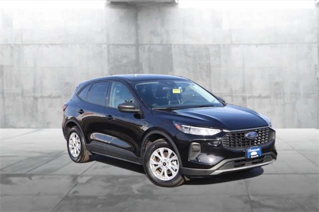 Certified 2025 Ford Escape Active image 2