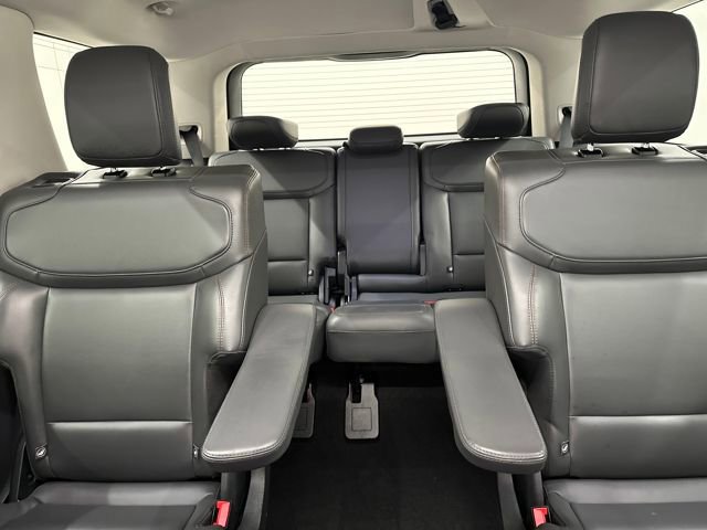 Certified 2025 Ford Expedition Active image 40