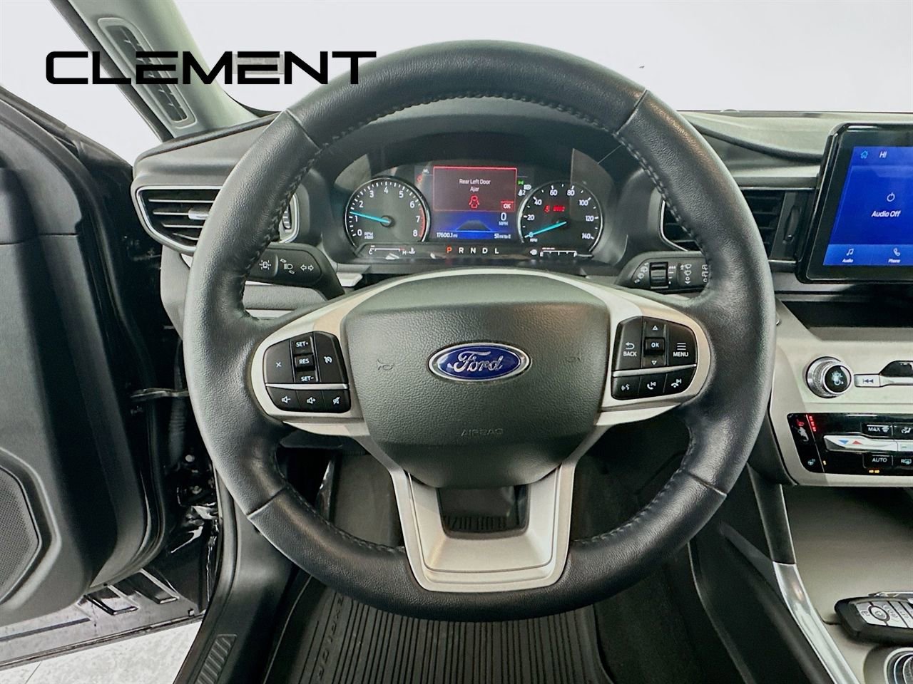 Certified 2022 Ford Explorer XLT w/ Equipment Group 202A image 15