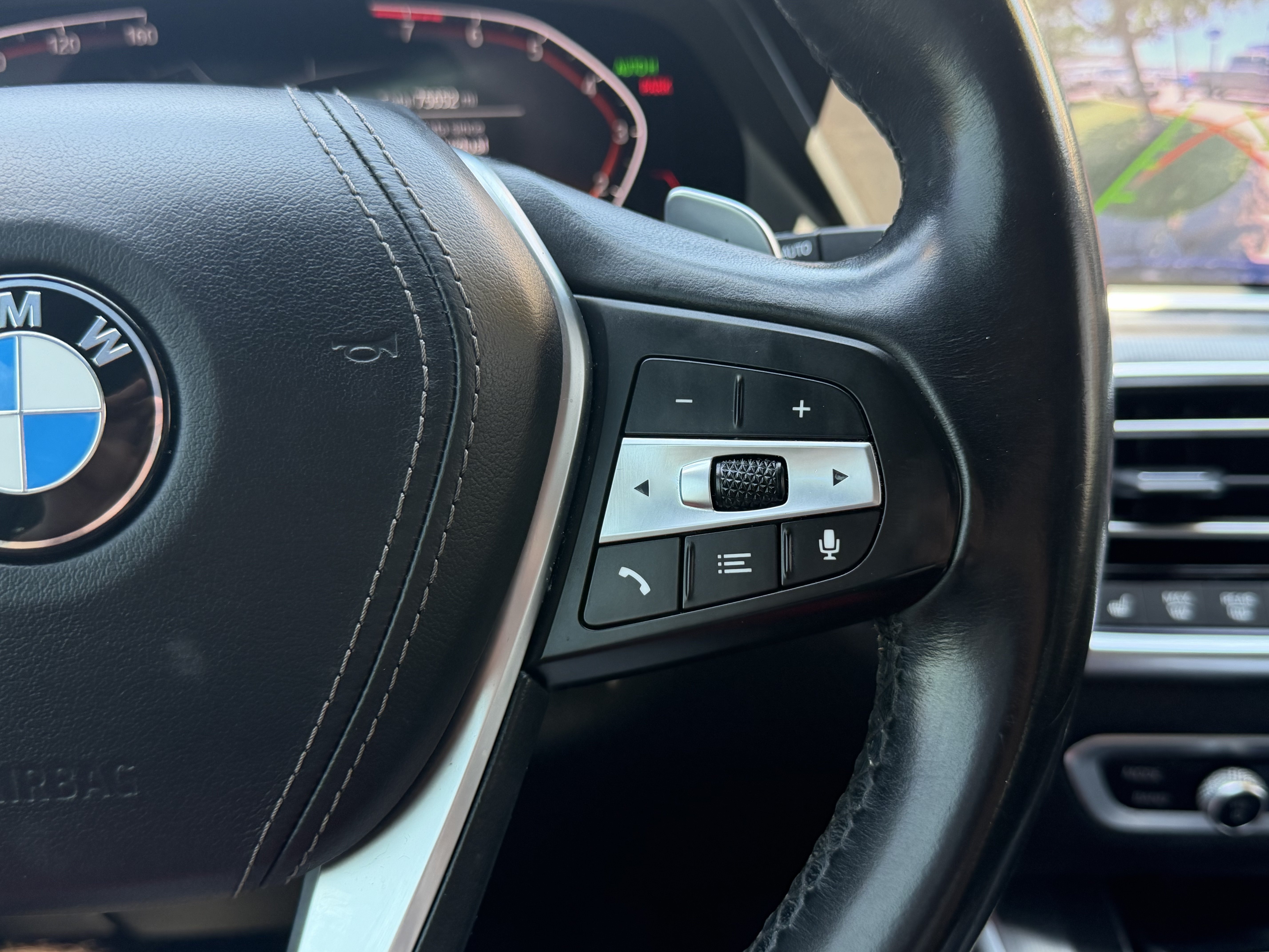 Used 2019 BMW X5 xDrive40i w/ Convenience Package AWD/4WD image 18