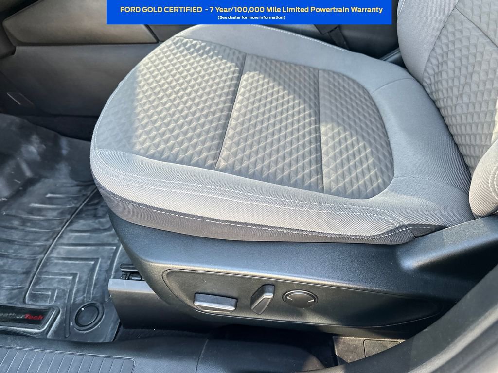 Certified 2022 Ford Escape SE image 7