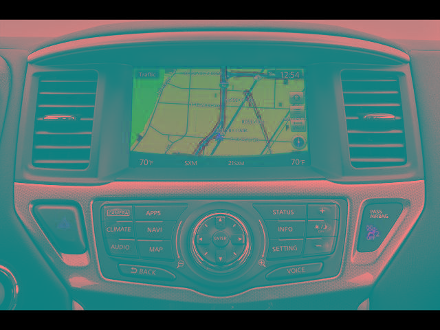 Used 2020 Nissan Pathfinder SL image 12