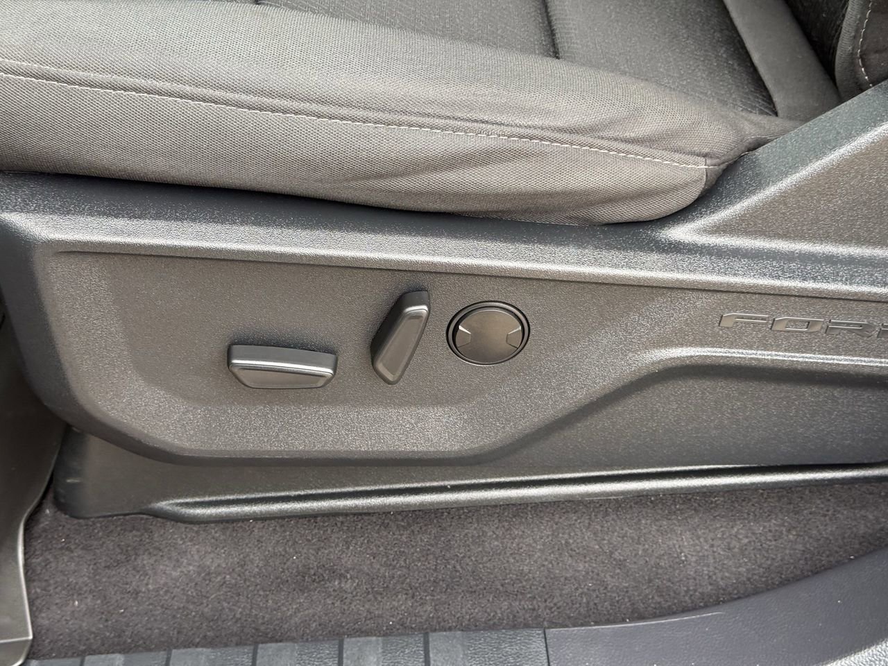 Certified 2023 Ford F150 XLT w/ Equipment Group 302A High image 26