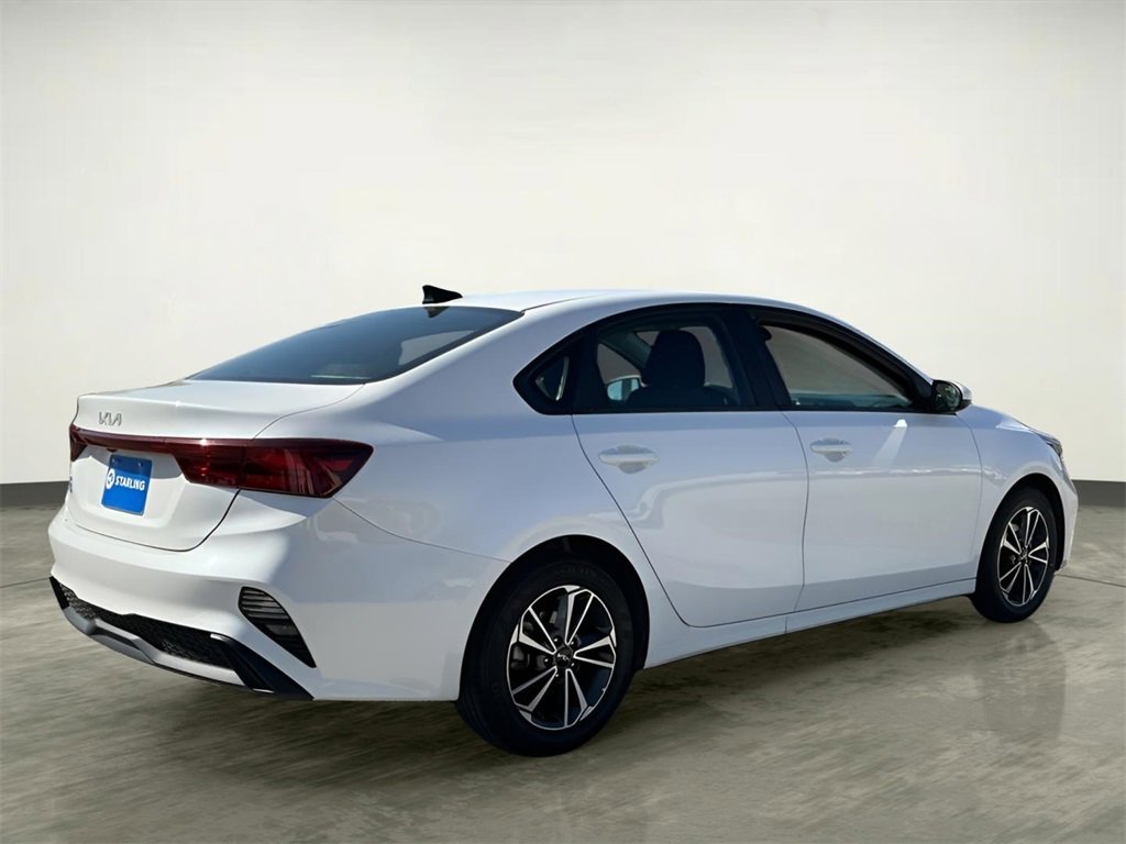 Used 2024 Kia Forte LXS image 10