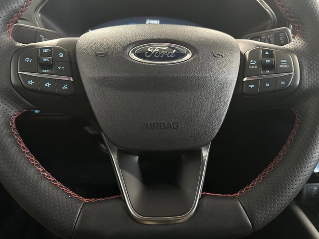 Certified 2025 Ford Escape ST-Line Elite w/ Premium Technology Package image 18