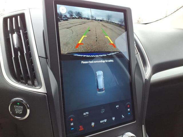 Certified 2024 Ford Edge SEL w/ Convenience Package AWD/4WD image 19