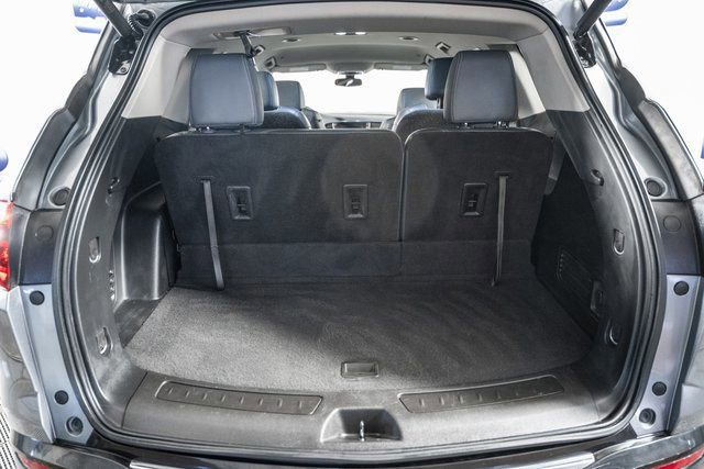 Used 2020 Buick Enclave Essence image 10