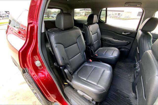 Used 2023 GMC Acadia SLT w/ Elevation Edition image 19