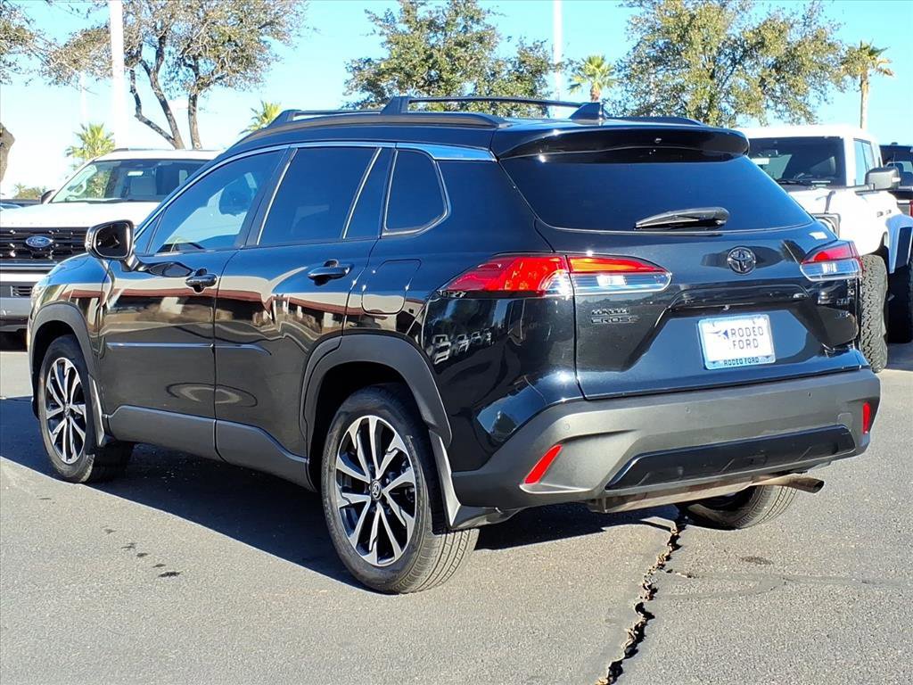Used 2023 Toyota Corolla Cross XLE image 4