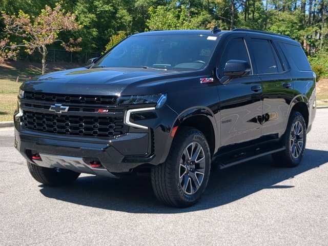 Used 2023 Chevrolet Tahoe Z71 w/ Luxury Package AWD/4WD image 8