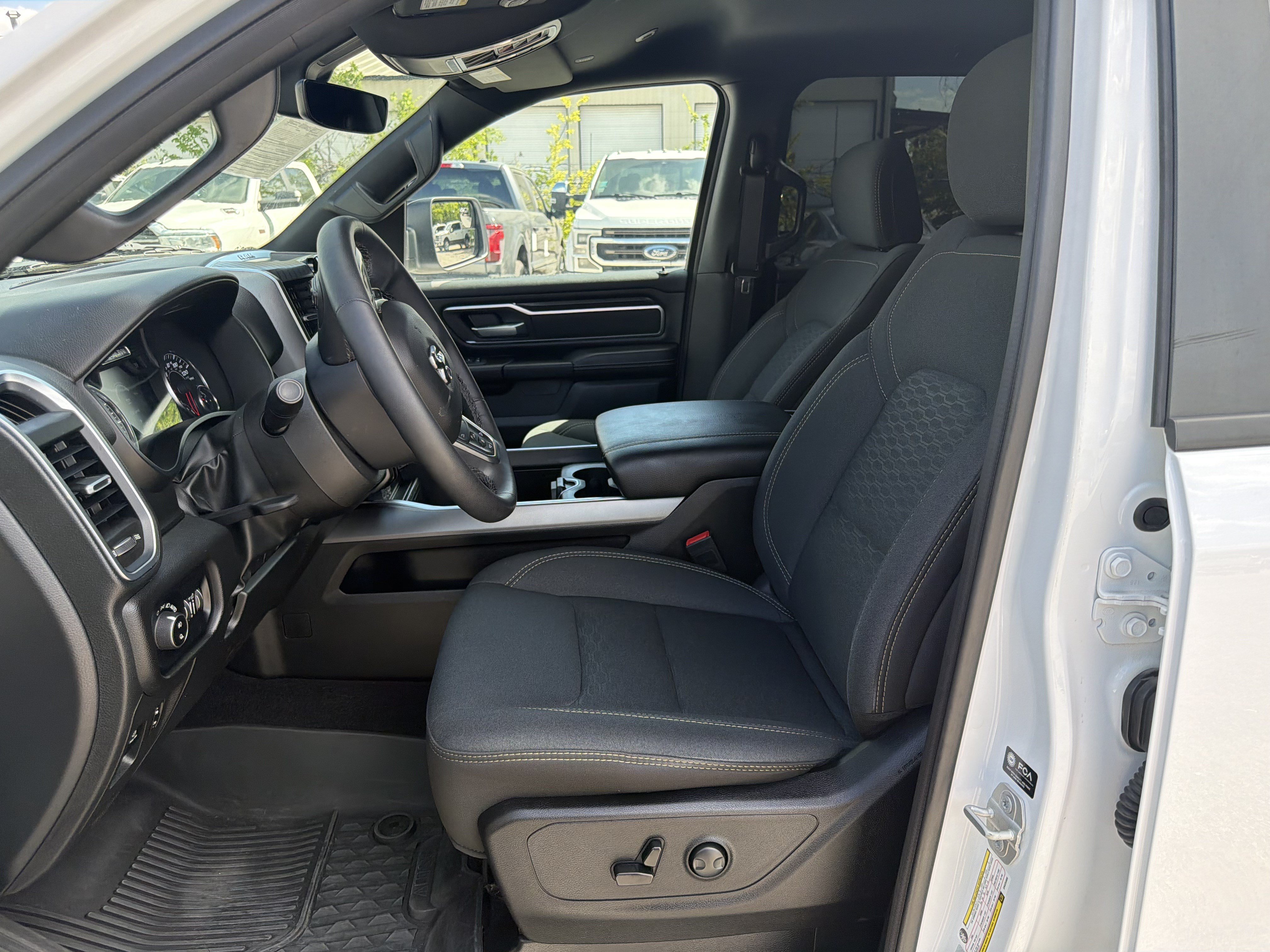 Used 2025 RAM 1500 Lone Star AWD/4WD image 17