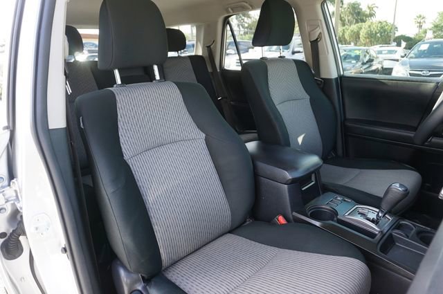 Used 2020 Toyota 4Runner SR5 image 7