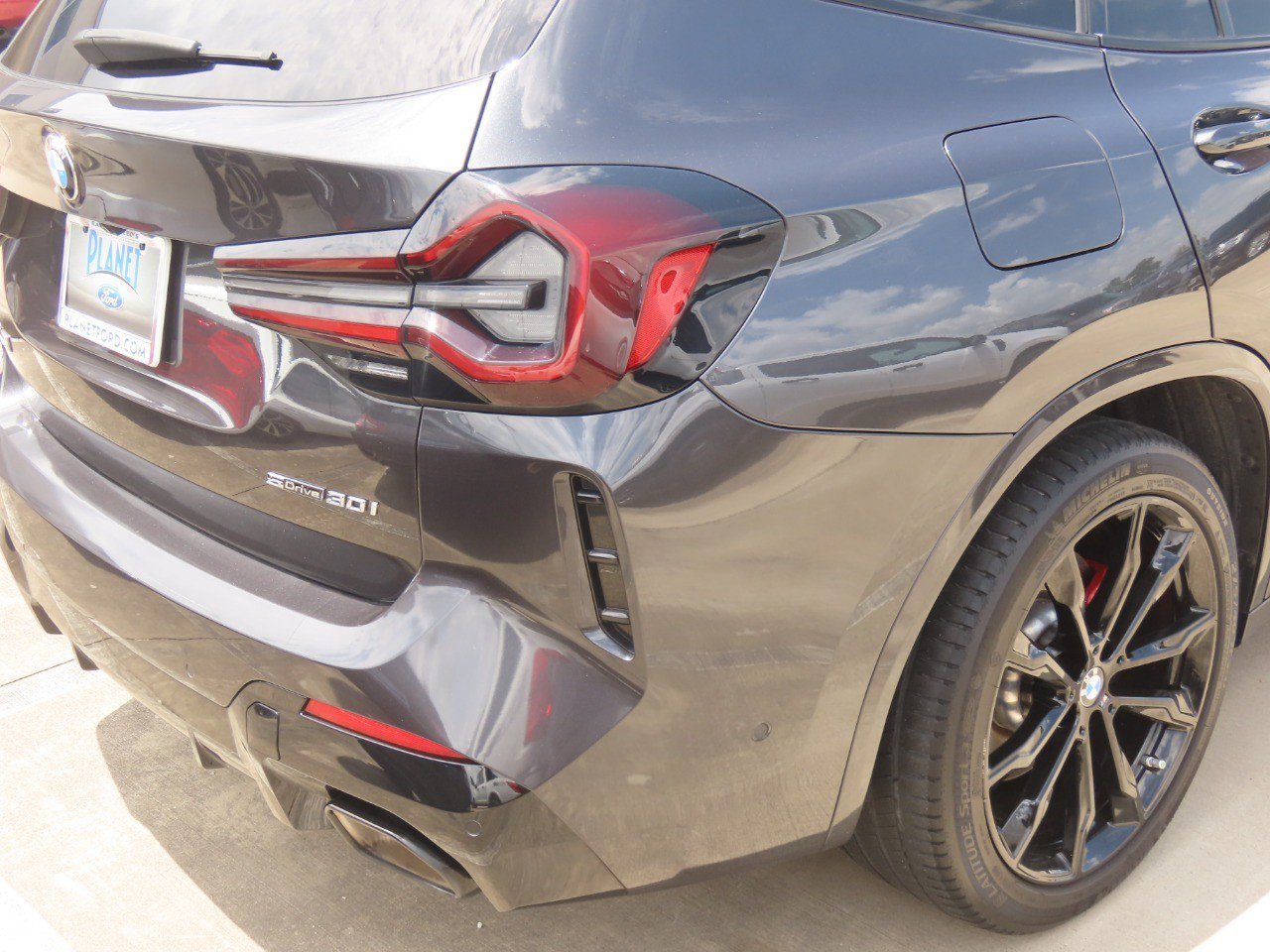 Used 2023 BMW X3 sDrive30i w/ M Sport Package RWD image 12