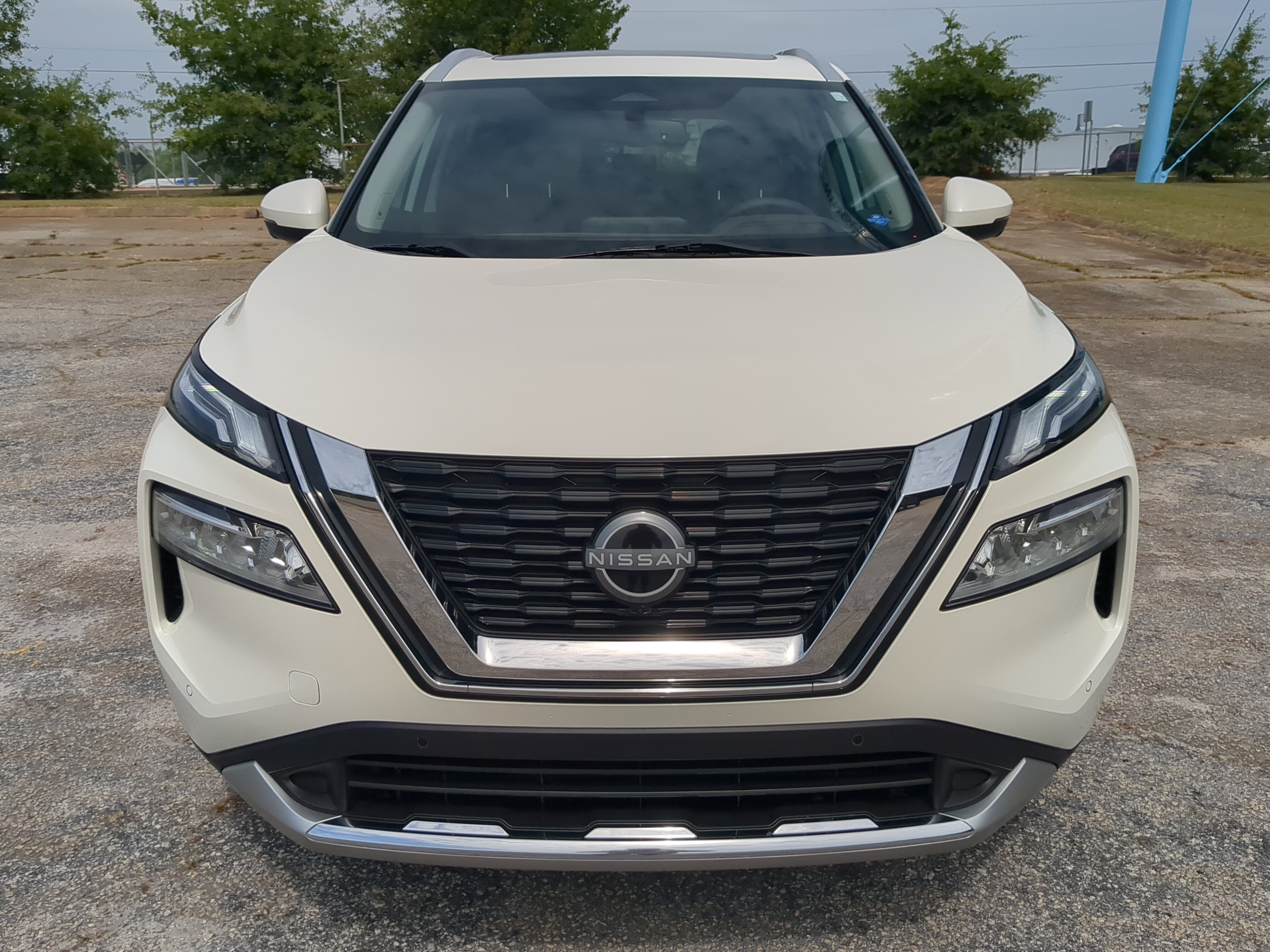 Used 2023 Nissan Rogue Platinum w/ Platinum Premium Package AWD/4WD image 7