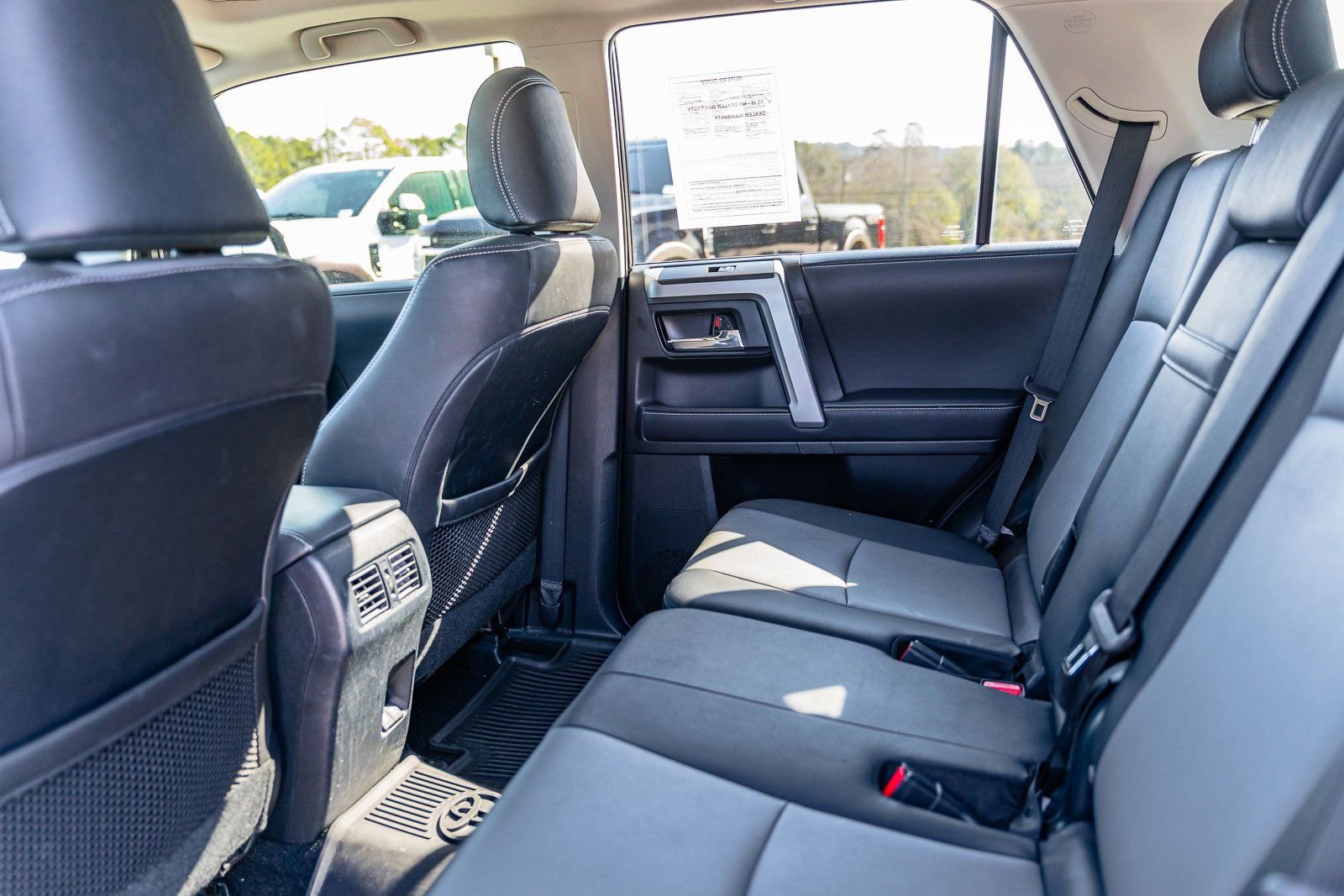 Used 2022 Toyota 4Runner SR5 Premium w/ Moonroof Package image 16