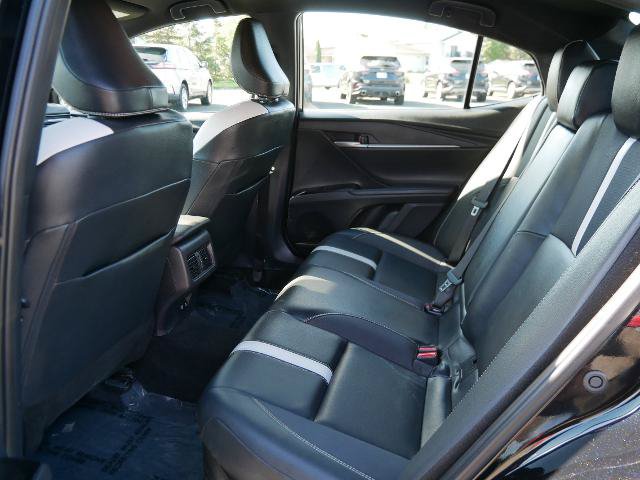Used 2025 Toyota Camry SE FWD image 11