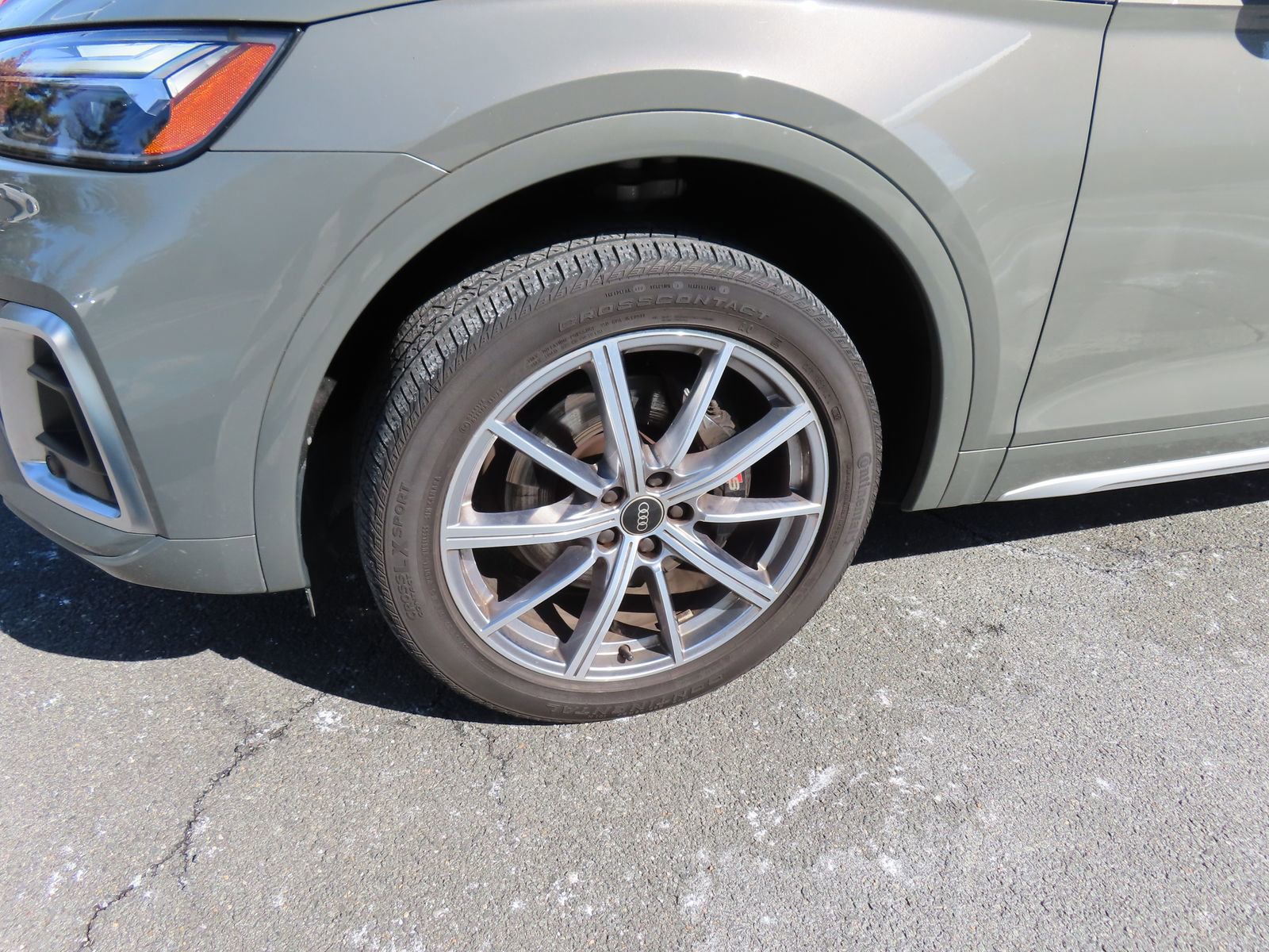 Used 2023 Audi SQ5 Premium w/ Convenience Package image 12