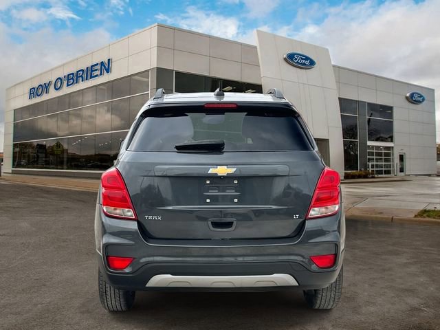 Used 2017 Chevrolet Trax LT w/ LT Convenience Package image 4