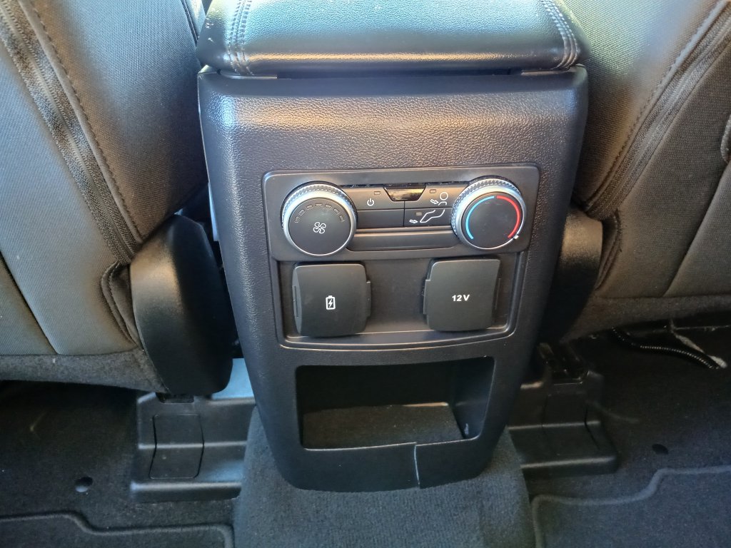 Certified 2021 Ford Explorer XLT RWD image 22