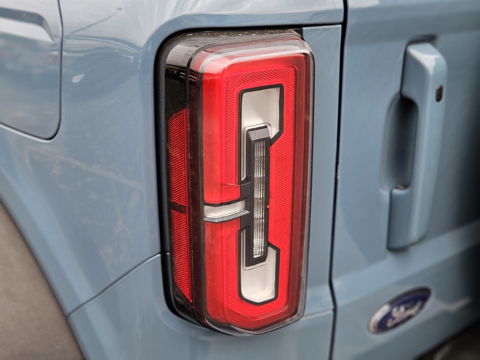 Certified 2023 Ford Bronco Outer Banks w/ Sasquatch Package image 10