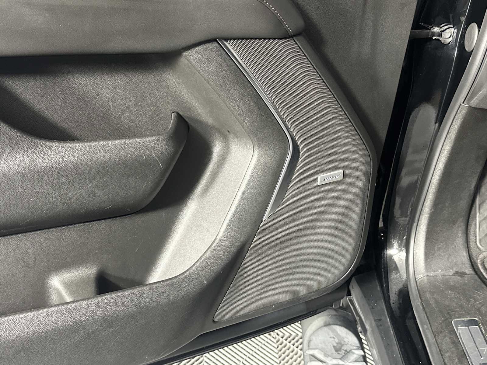 Used 2023 Chevrolet Tahoe Z71 w/ Luxury Package image 12