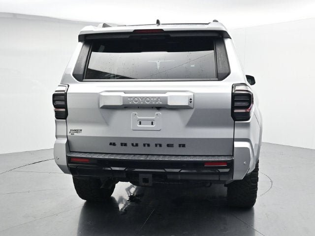 Used 2025 Toyota 4Runner TRD Sport AWD/4WD image 7